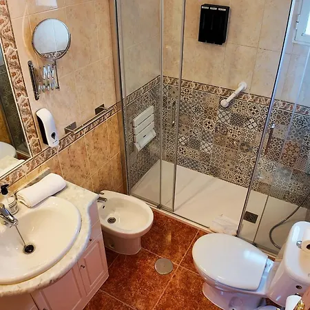 Apartalux Playa Paraiso Апартаменты